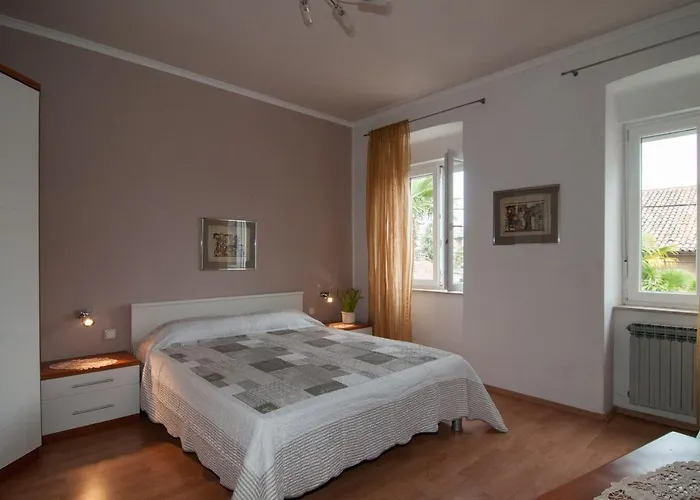 Minka Lägenhet Opatija